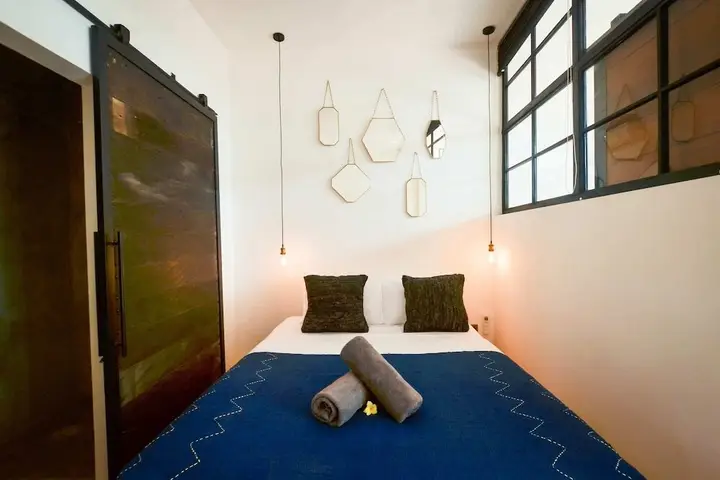 Чангу: Artistic 2BR Apartment in the Heart of Canggu