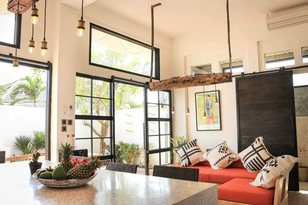 Чангу: Artistic 2BR Apartment in the Heart of Canggu