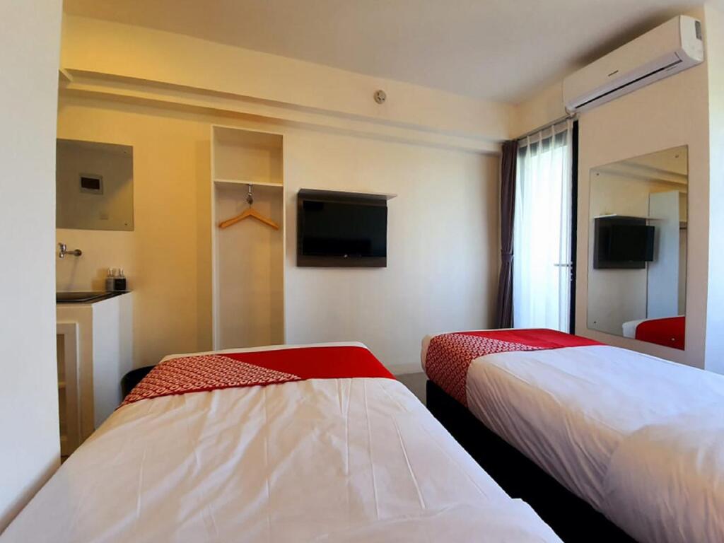 Караванг: Urban Town Apartment Karawang by OYO Rooms