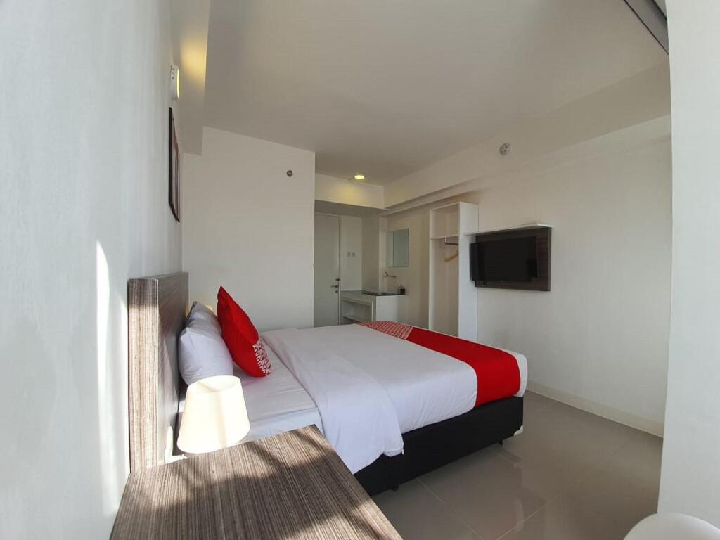 Караванг: Urban Town Apartment Karawang by OYO Rooms