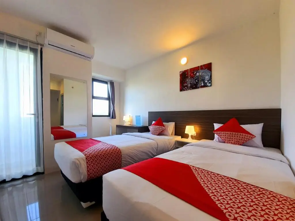 Караванг: Urban Town Apartment Karawang by OYO Rooms