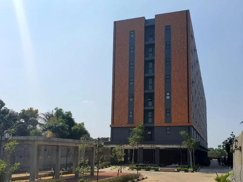Караванг: Urban Town Apartment Karawang by OYO Rooms