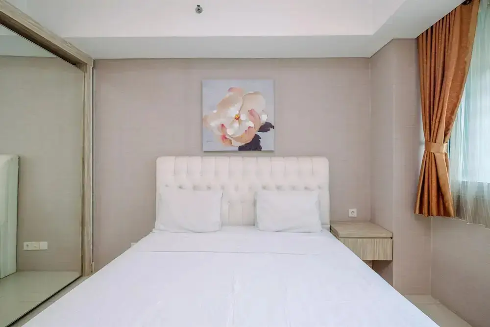 Джакарта: Well Appointed 2BR at Kemang Village Apartment