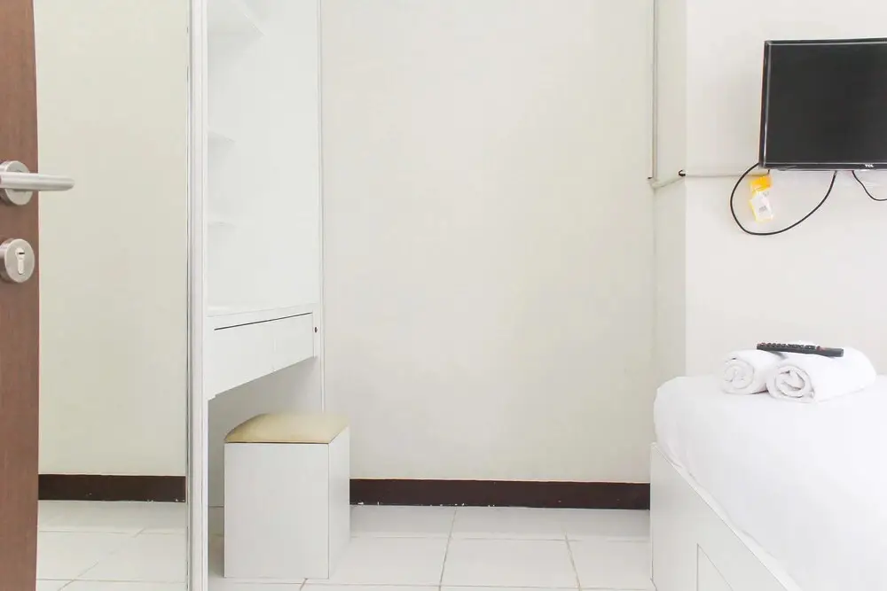 Бекаси: Comfortable and Cozy Living 2BR at Lagoon Apartment