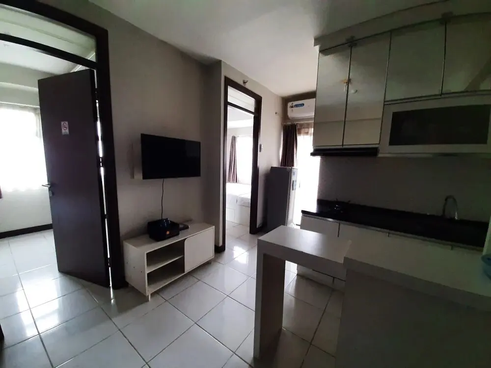 Бекаси: Comfortable and Cozy Living 2BR at Lagoon Apartment