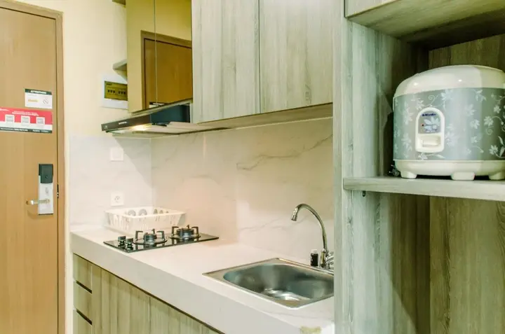 Legok: Vibrant And Nice Studio Apartment At B Residence