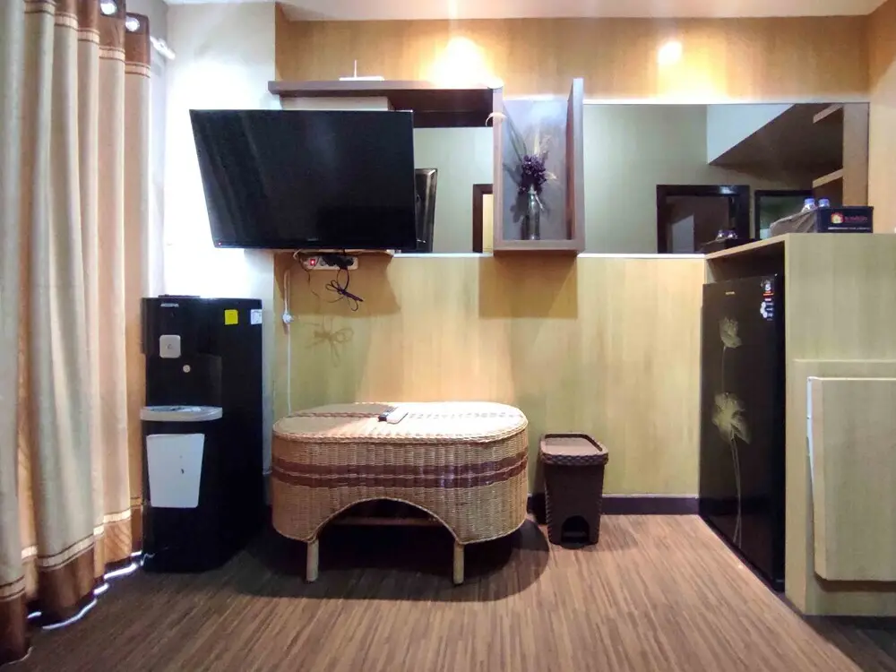 Макассар: Vibrant 2BR at Vida View Makassar Apartment