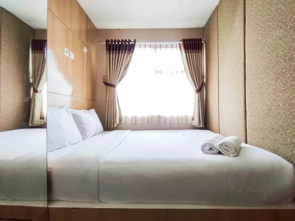 Макассар: Vibrant 2BR at Vida View Makassar Apartment