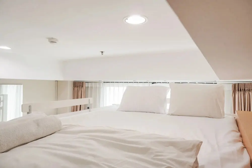 Джакарта: Fancy and Nice Studio Room Apartment at Nine Residence