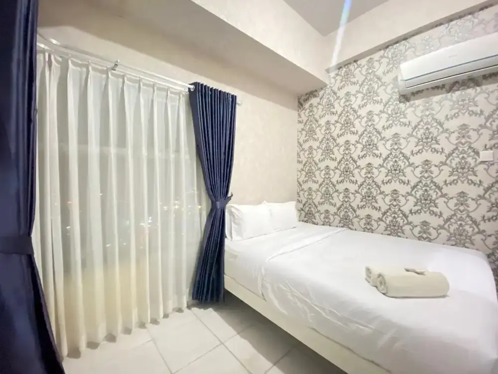 Бандунг: Pleasant 2BR Apartment at Newton Residence