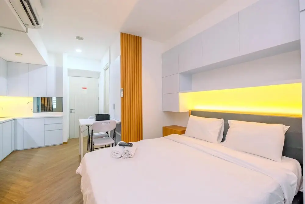 Бекаси: Simply Studio Room at Grand Kamala Lagoon Apartment