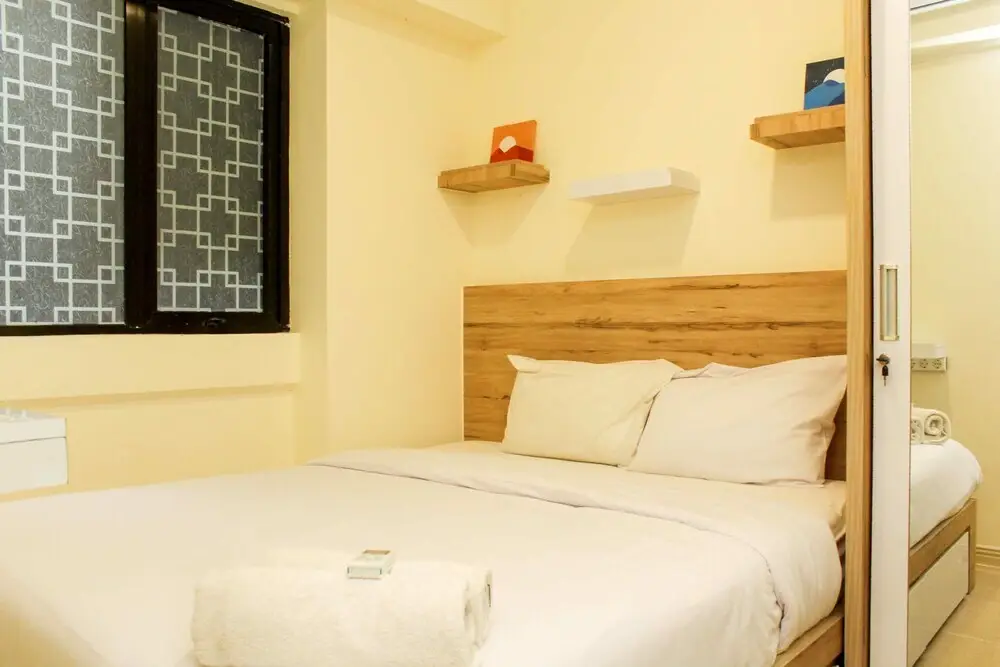 Сибату: Cozy Living and Tidy 1BR Meikarta Apartment