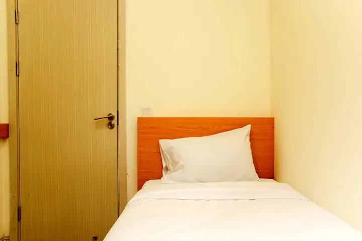Сибату: Spacious and Nice 3BR at Meikarta Apartment