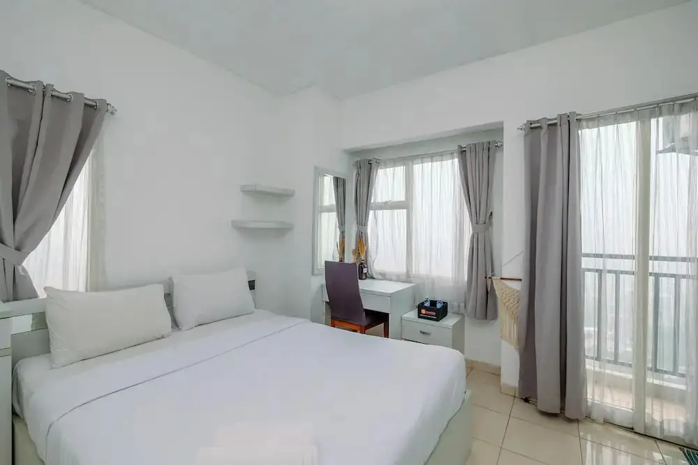 Депок: Simple and Cozy Living Studio Apartment at Margonda Residence