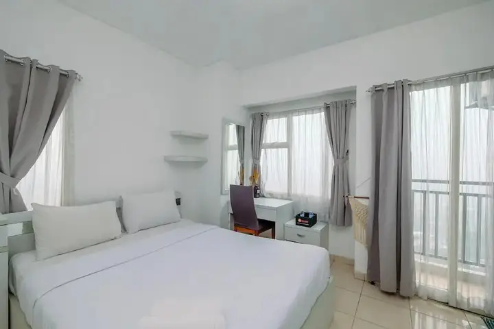 Депок: Simple and Cozy Living Studio Apartment at Margonda Residence