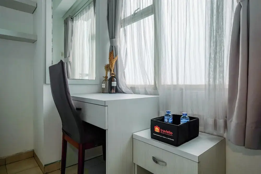 Депок: Simple and Cozy Living Studio Apartment at Margonda Residence