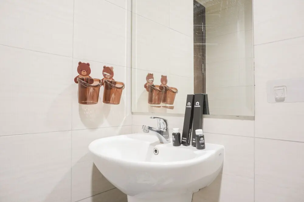 Джакарта: Minimalist and Comfort Living 1BR at Ciputra International Apartment