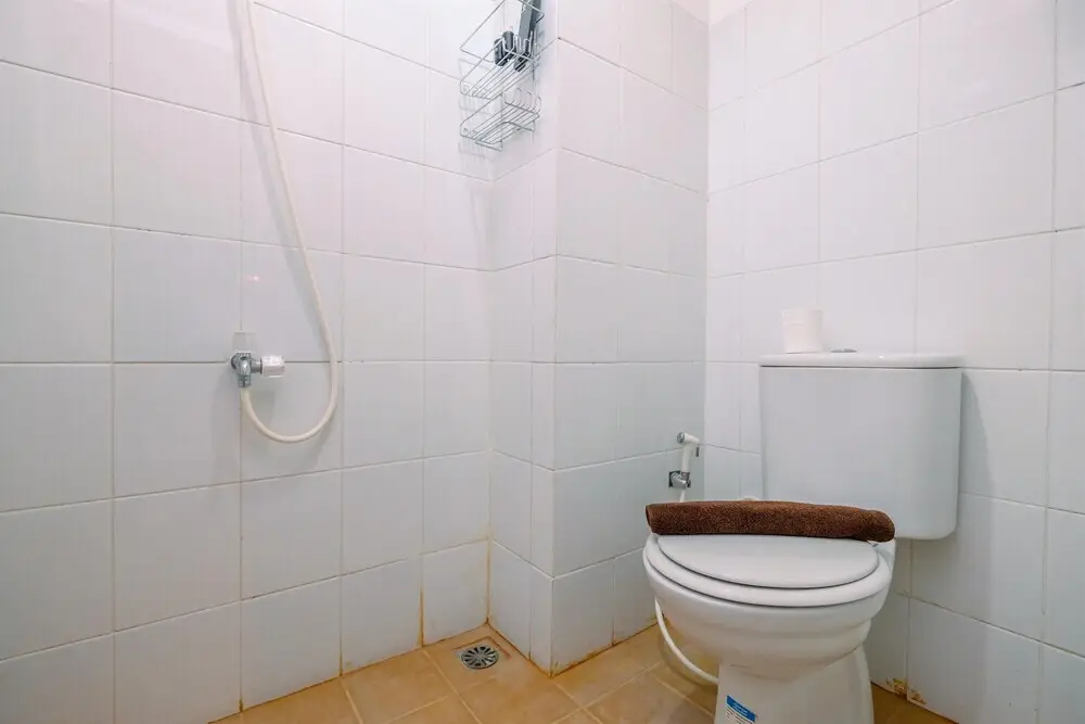 Читарингул: Modern and Homey Studio at Gunung Putri Apartment