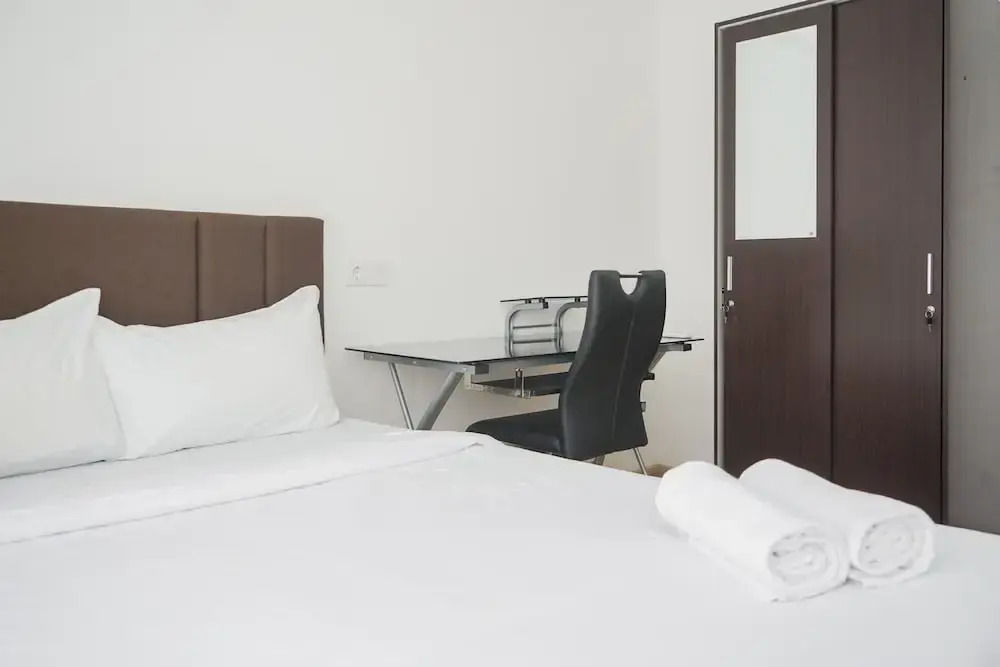 Legok: Comfort 2BR at Sky House BSD Apartment
