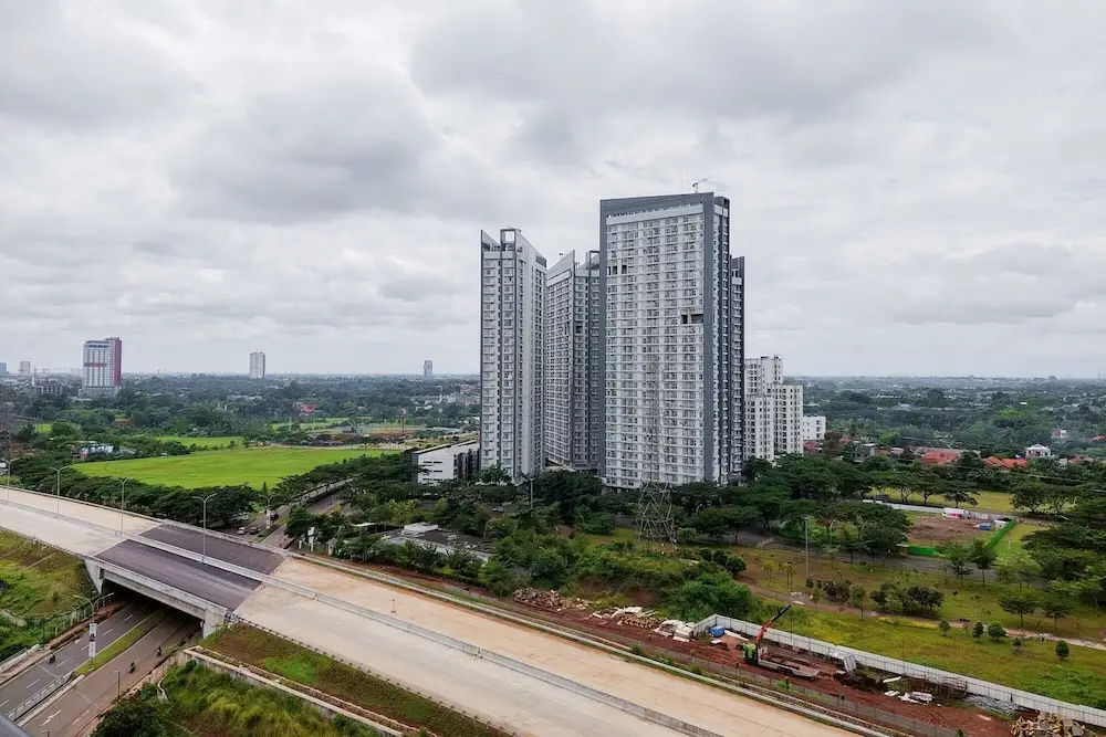 Cozy And Nice Studio At Sky House Apartment Bsd — фото 1