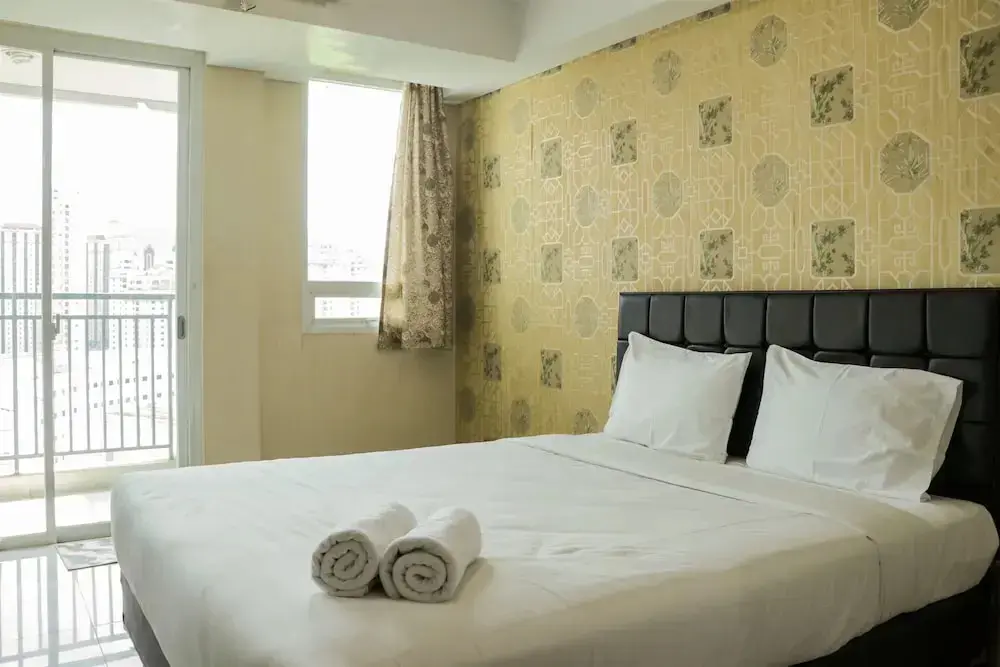 Джакарта: Elegant and Stylisth Studio at Apartment Springhill Terrace Residence