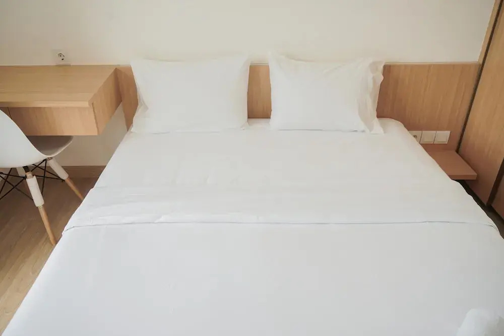 Legok: Comfortable Design 2BR with Washing Machine Sky House BSD Apartment