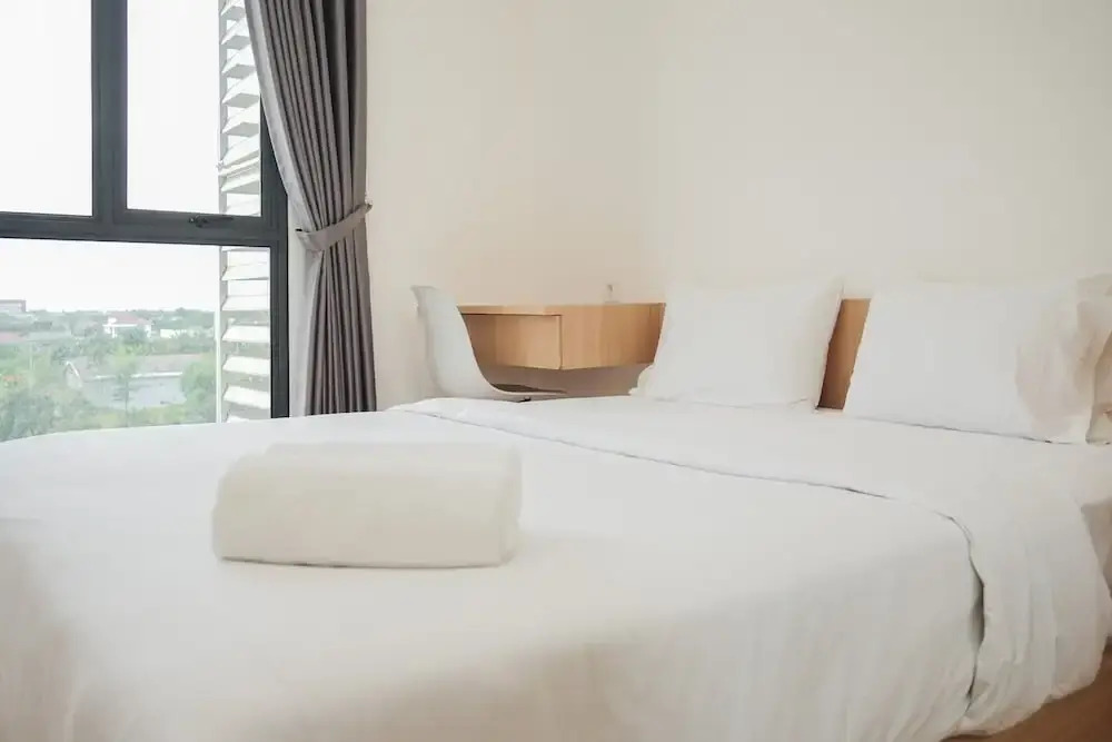 Legok: Comfortable Design 2BR with Washing Machine Sky House BSD Apartment