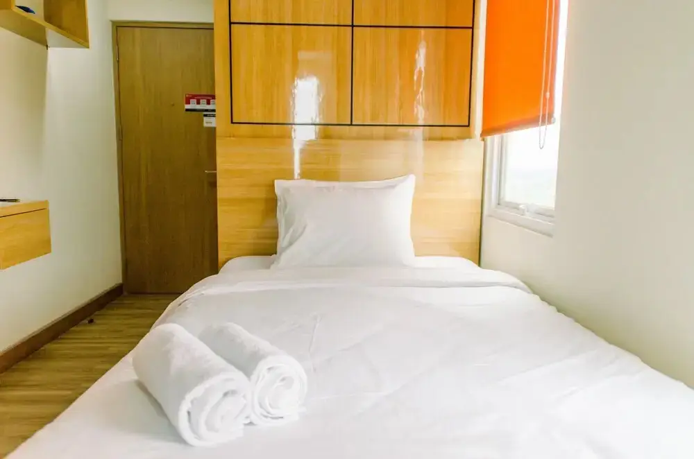 Legok: Fancy and Nice Studio Apartment at B Residence