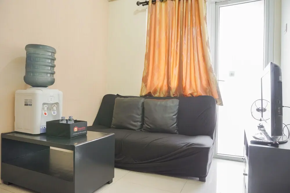 Джакарта: Nice Comfort 2BR at Green Pramuka Apartment