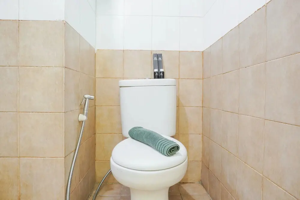 Джакарта: Nice Comfort 2BR at Green Pramuka Apartment