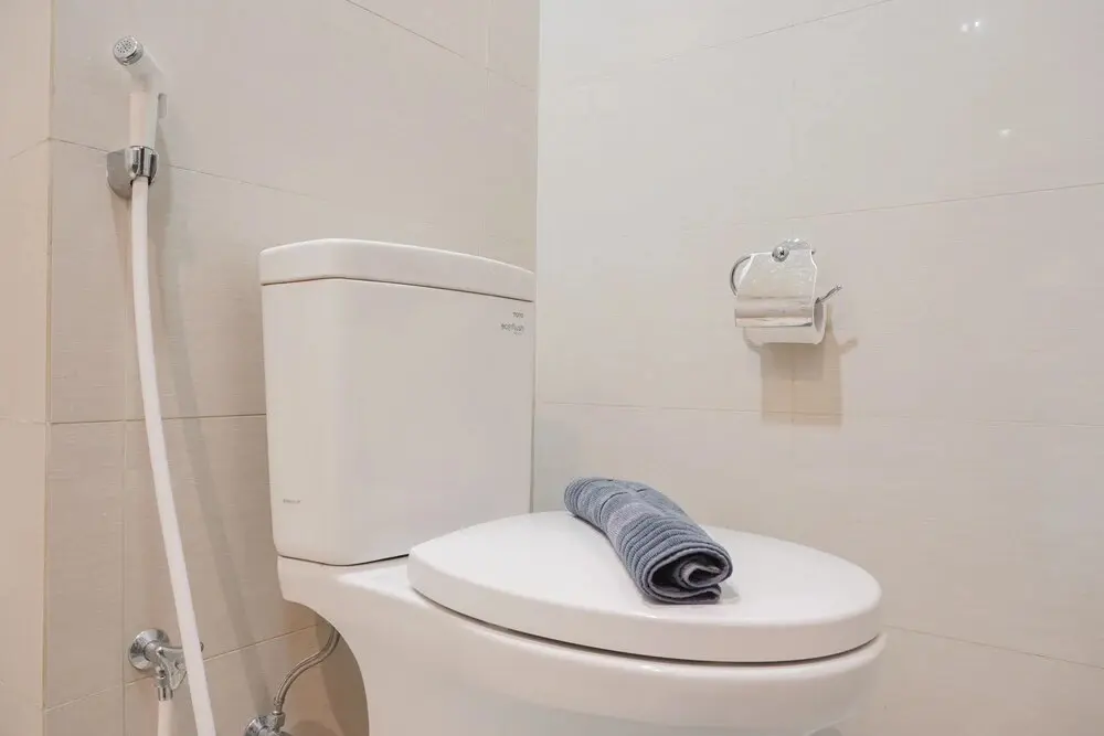 Джакарта: Comfort and Homey Studio at Green Sedayu Apartment