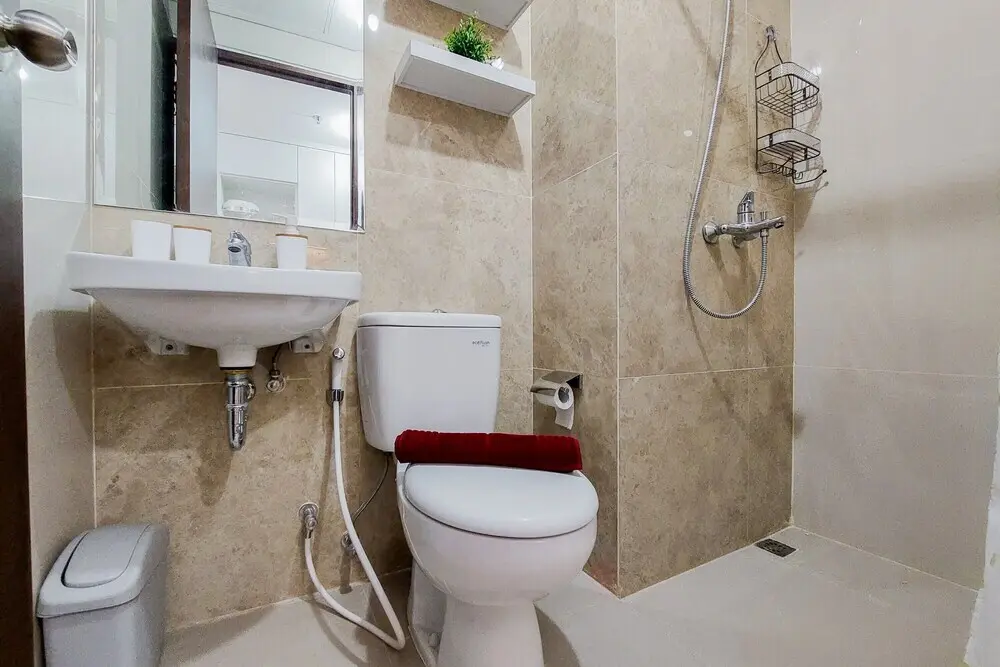 Южный Тангеранг: Elegant and Comfort Studio at Transpark Bintaro Apartment