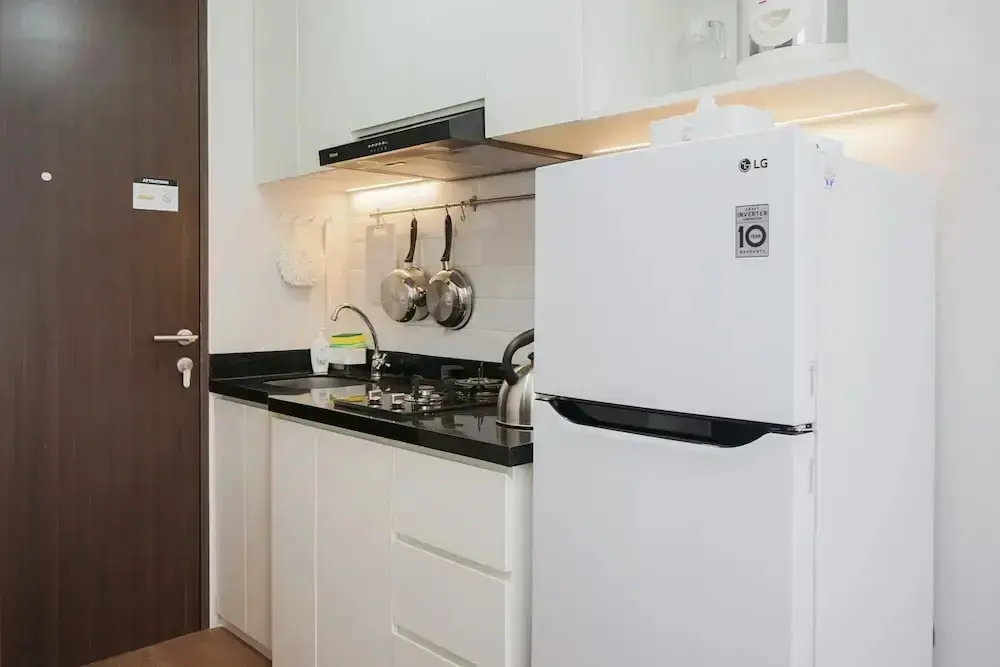 Южный Тангеранг: Elegant and Comfort Studio at Transpark Bintaro Apartment