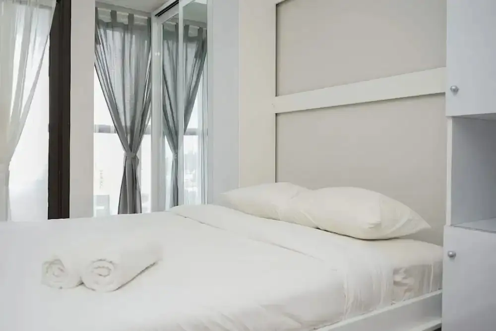 Южный Тангеранг: Elegant and Comfort Studio at Transpark Bintaro Apartment