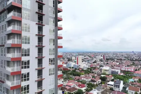 Luxury 2BR at Vida View Apartment Makassar — фото 1