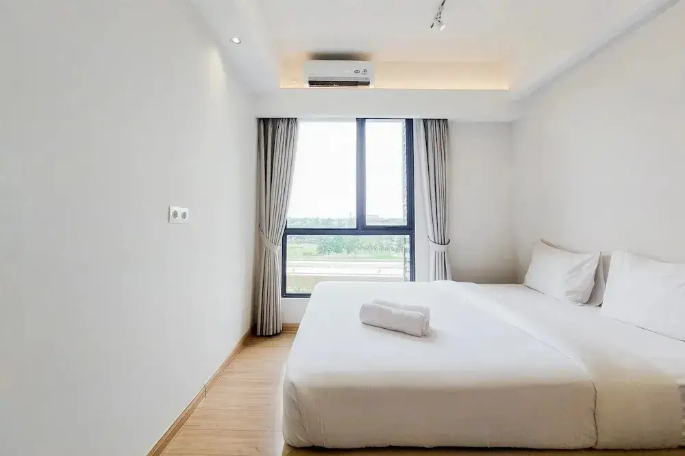 Legok: Nice and Elegant 2BR at Sky House BSD Apartment