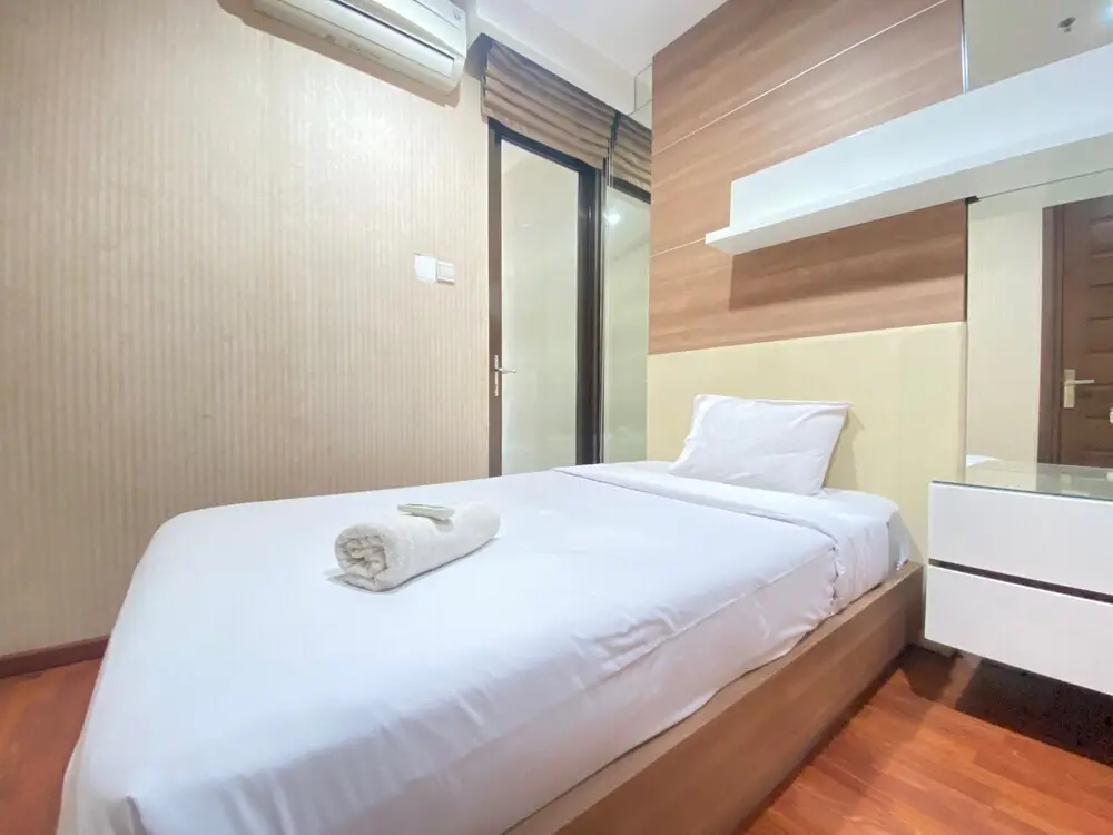 Бандунг: Cozy and Spacious 2BR at Dago Butik Apartment