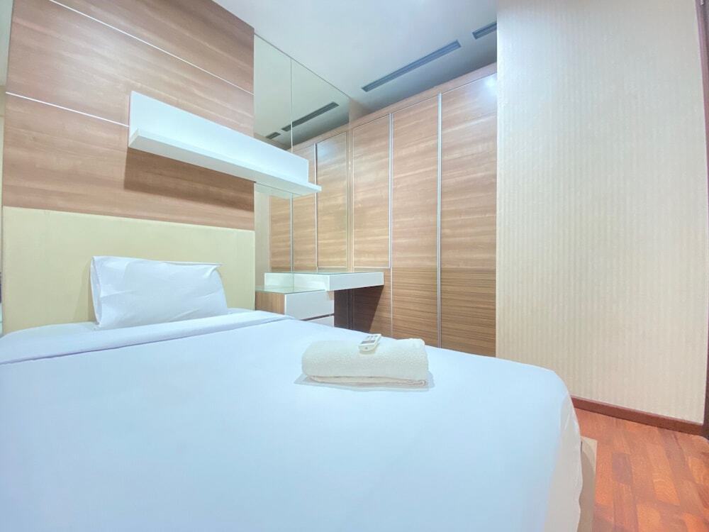 Бандунг: Cozy and Spacious 2BR at Dago Butik Apartment