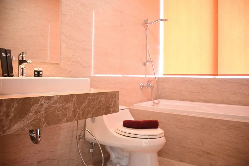 Джакарта: Nice and Spacious 3BR at Menteng Park Apartment