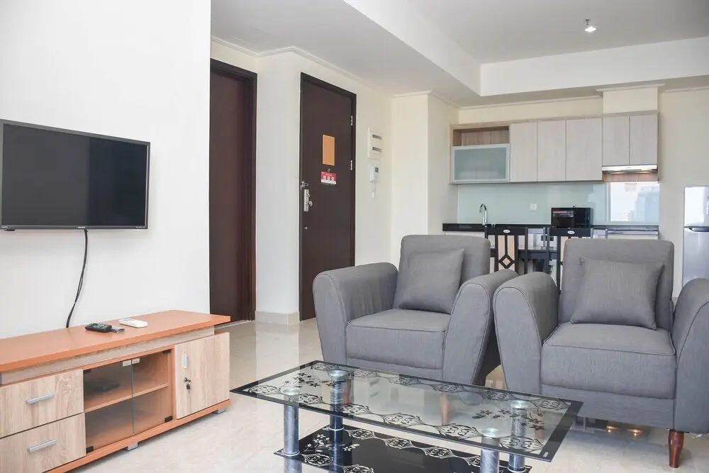 Джакарта: Nice and Spacious 3BR at Menteng Park Apartment