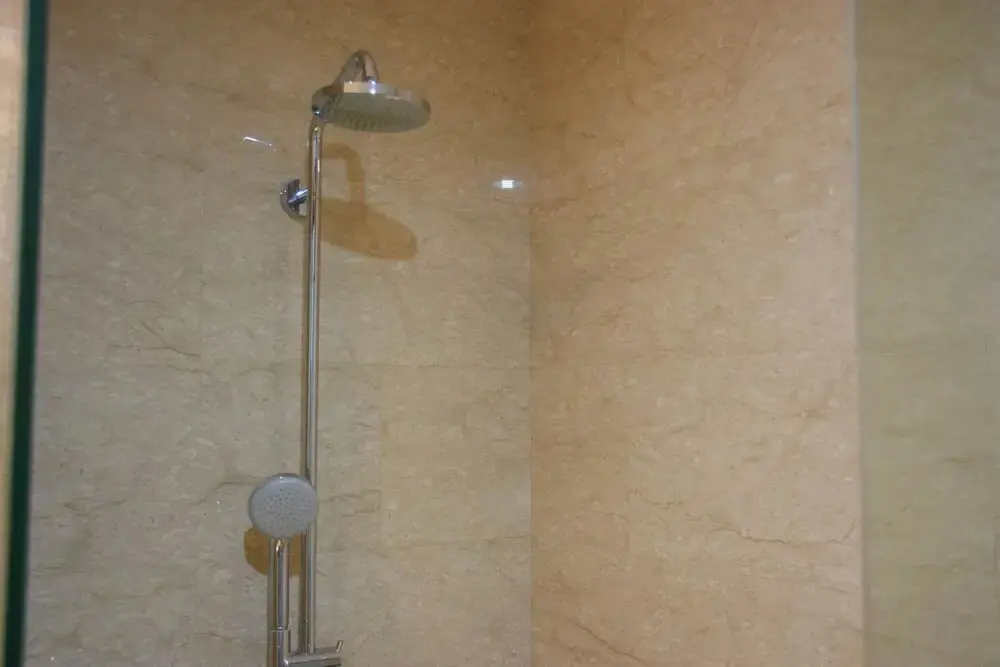Джакарта: Spacious and Elegant 3BR at Menteng Park Apartment