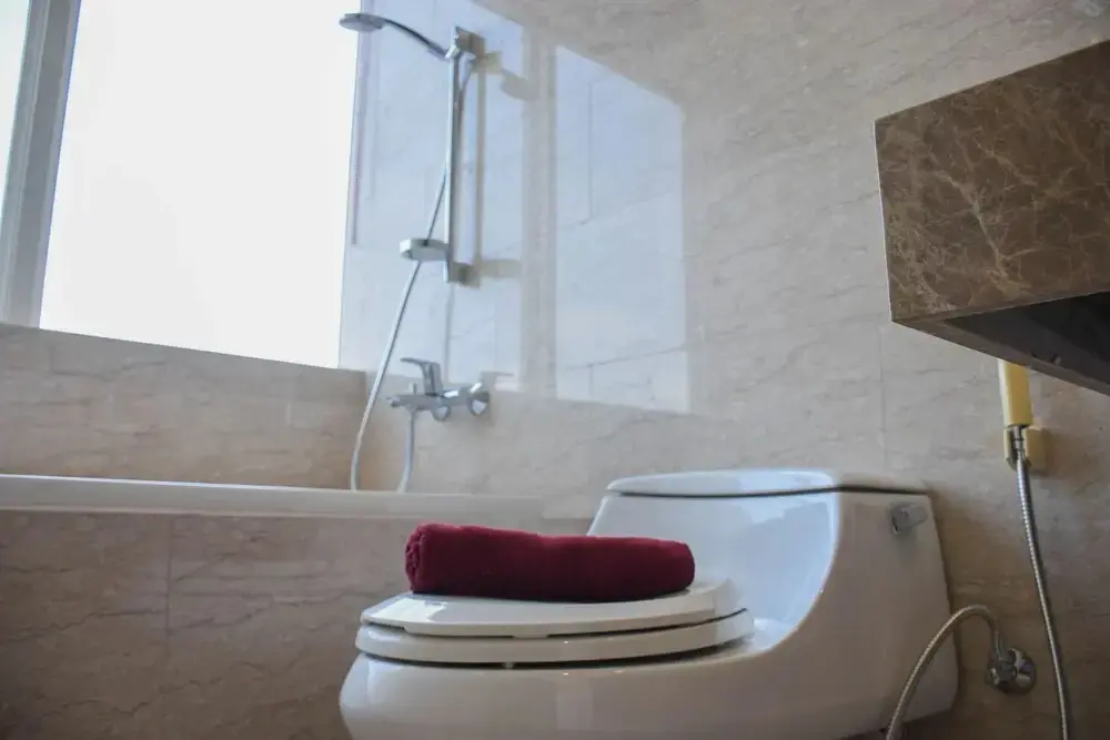 Джакарта: Spacious and Elegant 3BR at Menteng Park Apartment