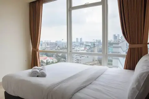 Spacious and Elegant 3BR at Menteng Park Apartment — фото 1