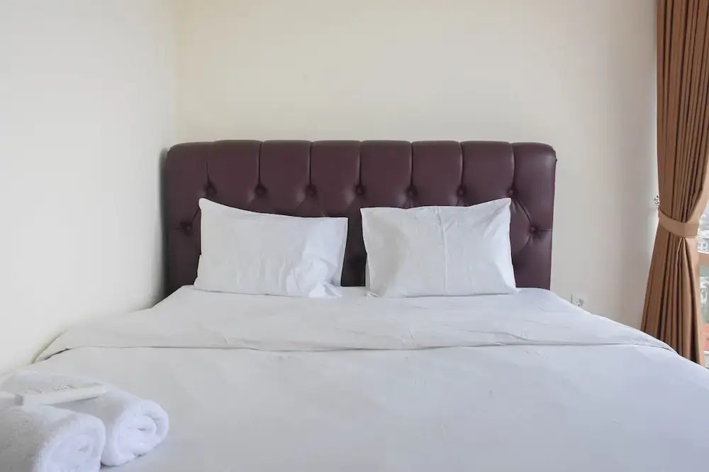 Джакарта: Comfort 1BR with Room Office at Menteng Park Apartment