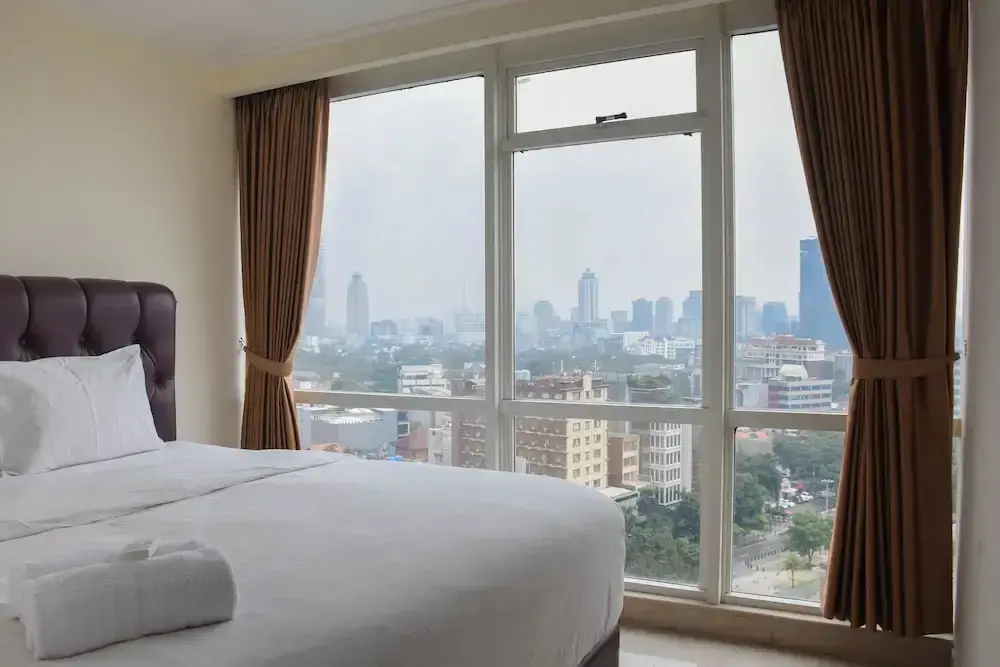 Джакарта: Comfort 1BR with Room Office at Menteng Park Apartment