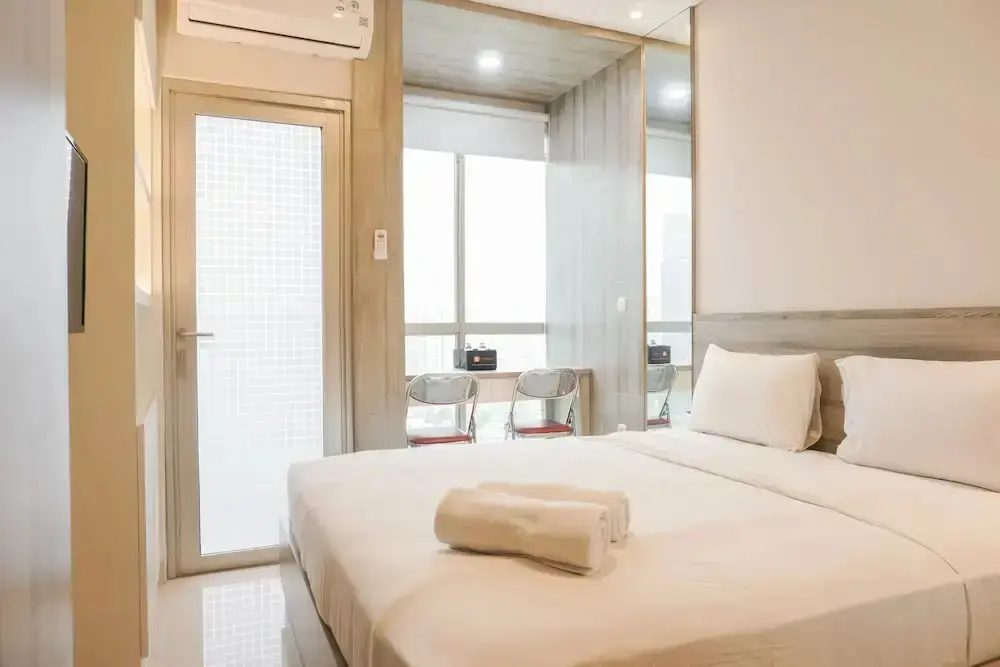 Джакарта: Stunning Studio at Ciputra World 2 Apartment