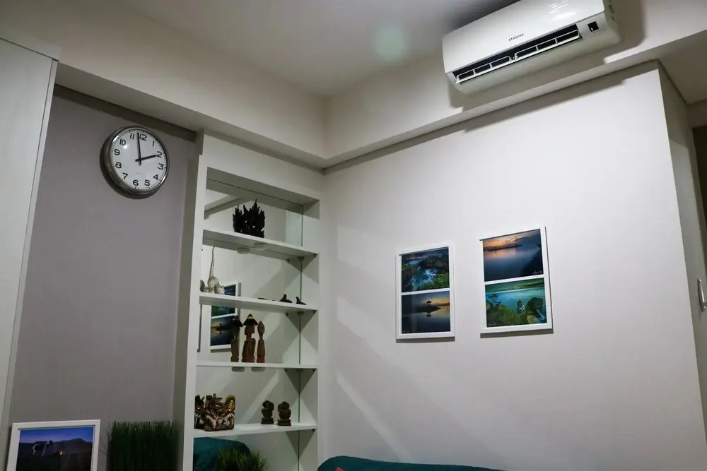 Джакарта: Comfort and Elegant 1BR at Gold Coast Apartment