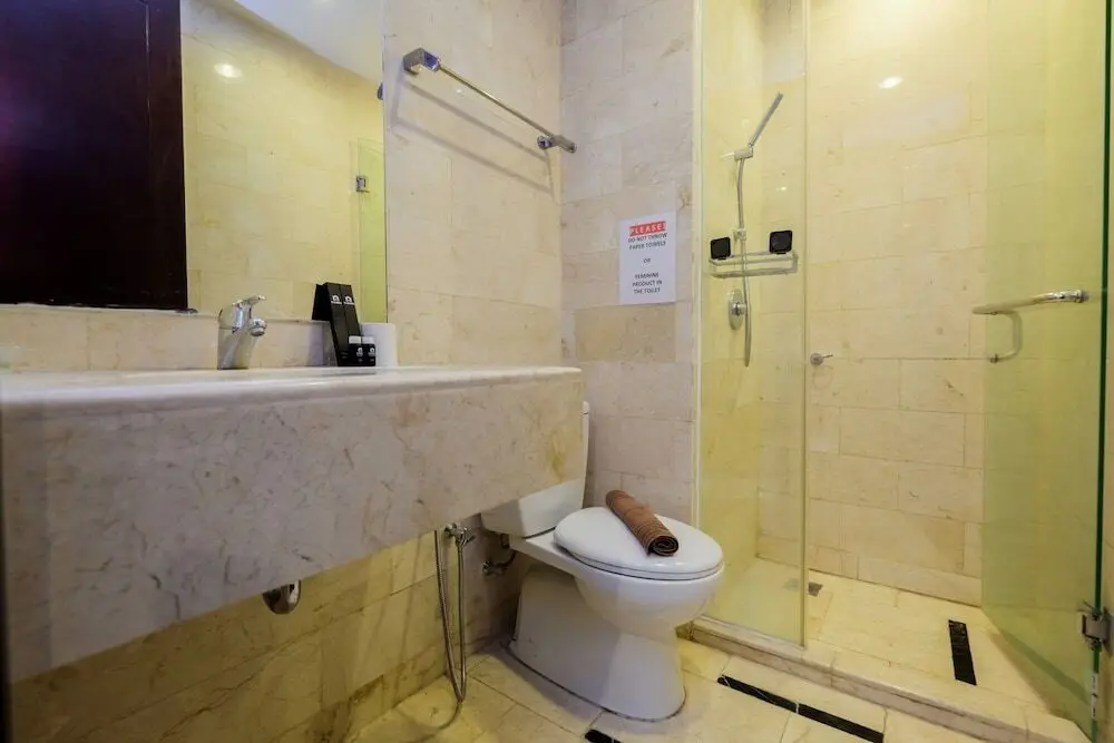 Джакарта: Exclusive and Cozy 2BR Apartment at The Empyreal Epicentrum