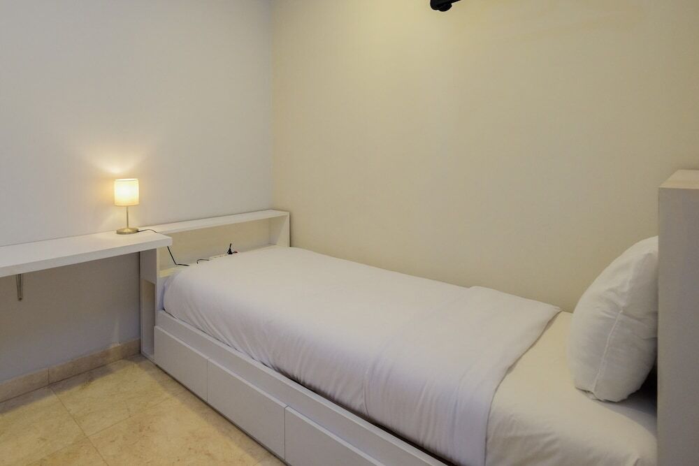 Джакарта: Exclusive and Cozy 2BR Apartment at The Empyreal Epicentrum