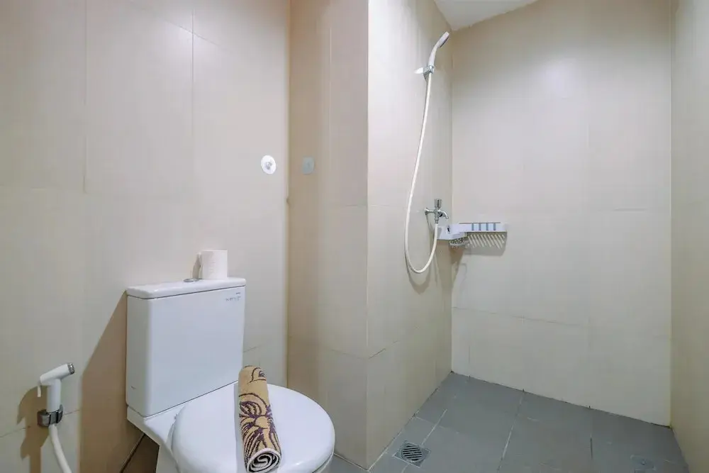 Бекаси: Elegant Studio Apartment at Gateway Park LRT City